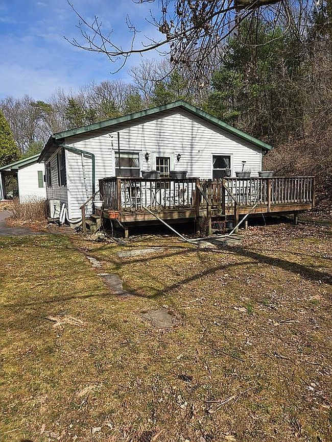 Image of 19 Little Cherokee Ln