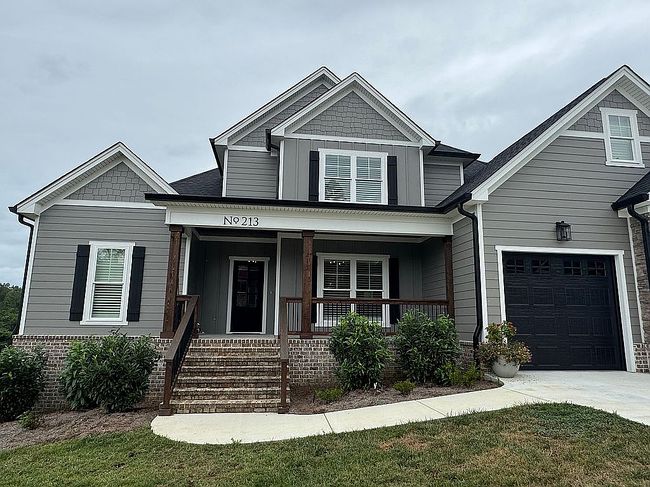 Photo of 213 Goose Creek Cir, Soddy Daisy, TN