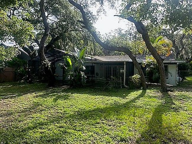 Photo of 7129 Park Dr, New Port Richey, FL