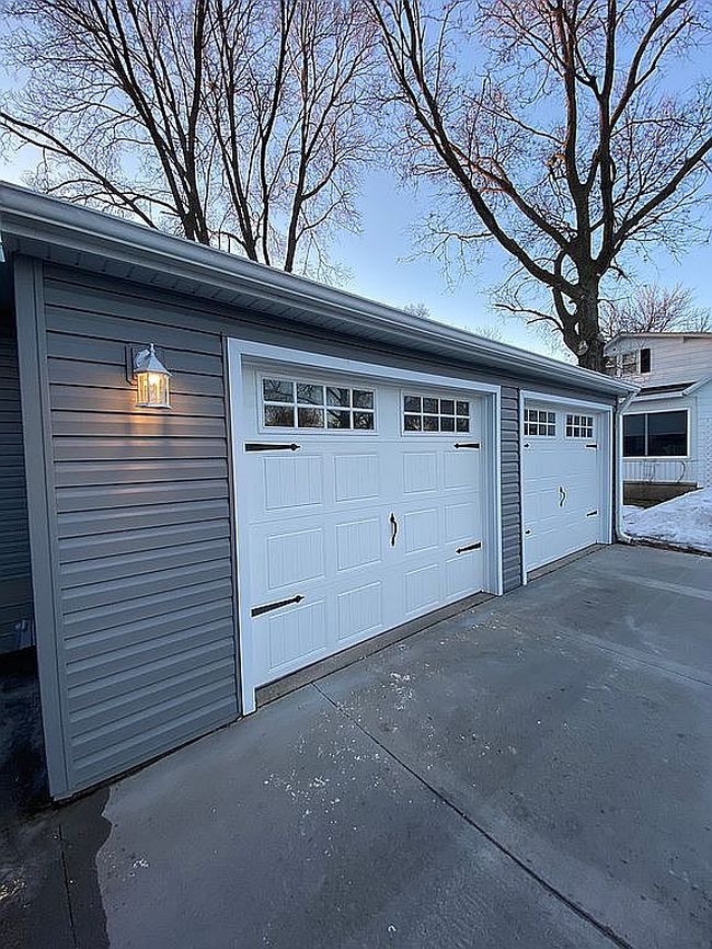 Image of 310 4th St N
