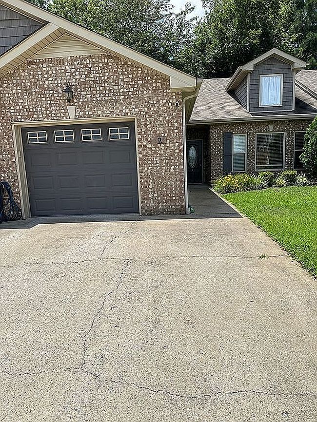 Photo of 455 Needmore Rd Suite 2, Clarksville, TN