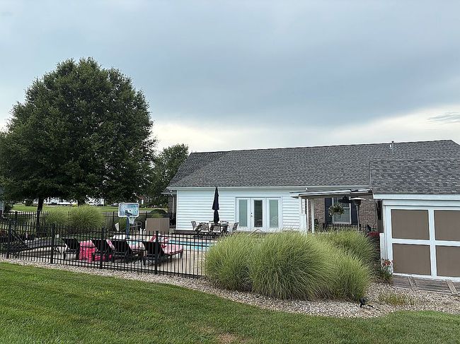 Photo of 77 Chase Ln, Mayfield, KY