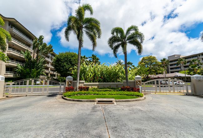 Photo of 1 Keahole Place, Unit 3512, Honolulu, HI