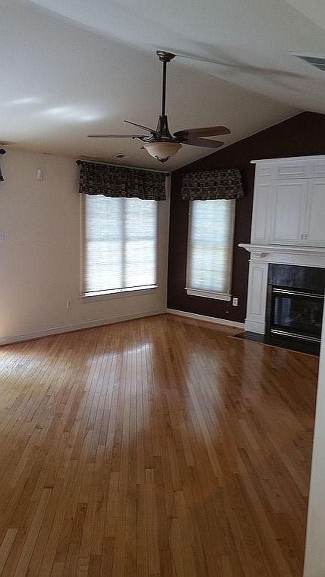 Photo of 10521 Boscastle Rd, Glen Allen, VA