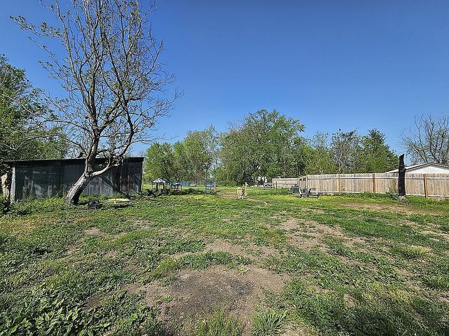 Image of 329 E Missouri Ave