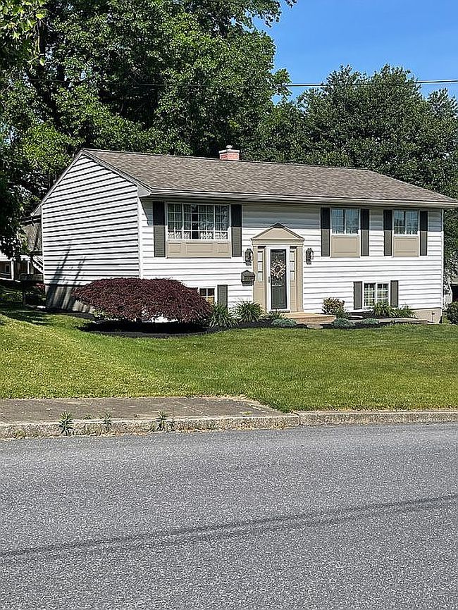 Image of 225 N Jackson St