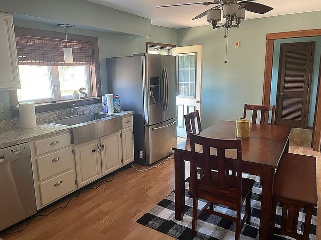 Image of 401 W Cherry St