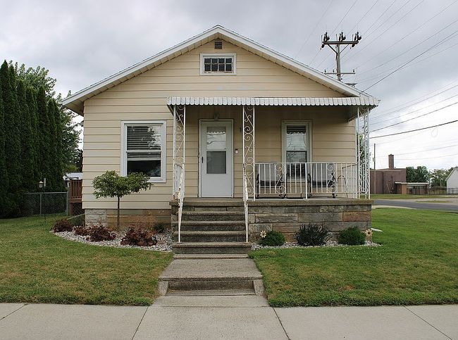 Photo of 145 N Johnson St