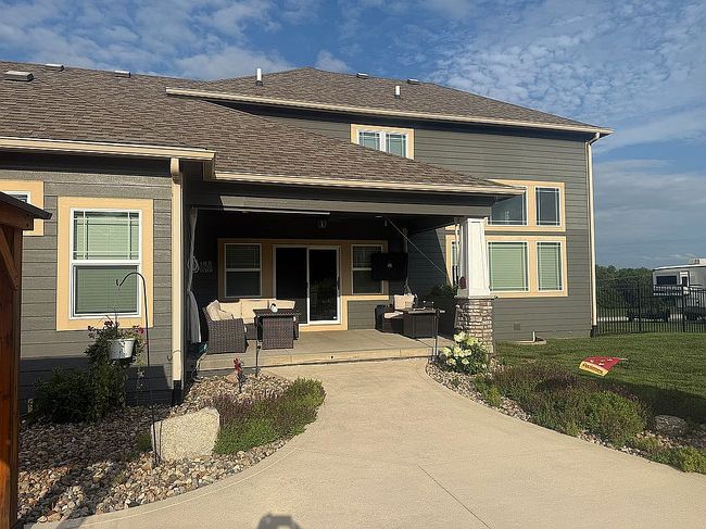 Photo of 830 Se 80th St, Runnells, IA