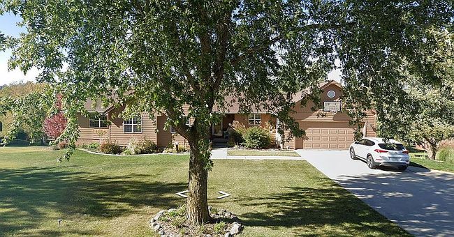 Photo of 2506 Brookview Ct