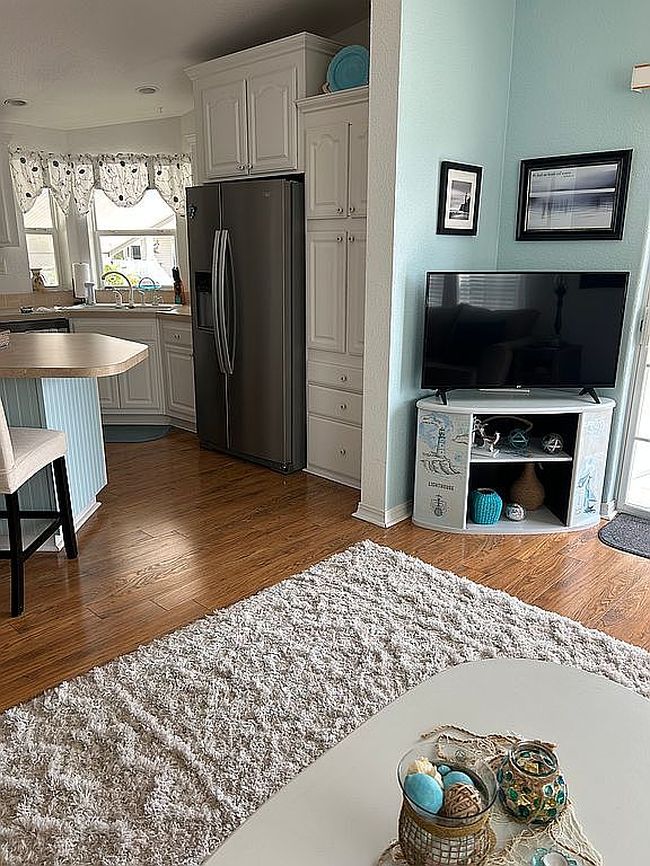 Image of 6 Brink Ave