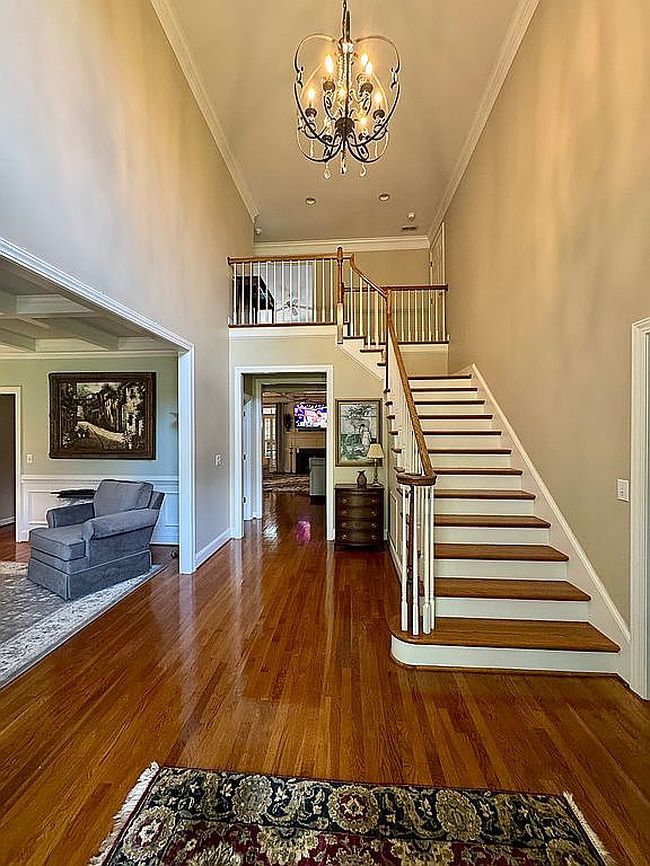 Additional photo 3 of property located at 218 Alender Way