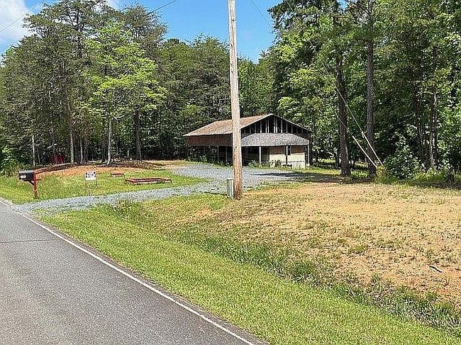 Image of 194 Sugar Loaf Rd