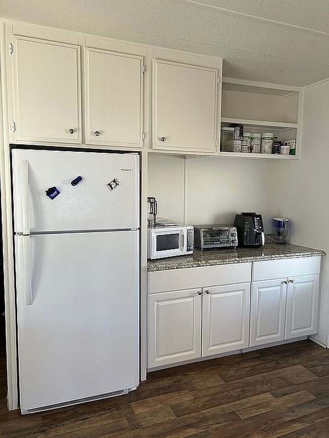 Photo of 260 N Lyon Ave Space 119, Hemet, CA