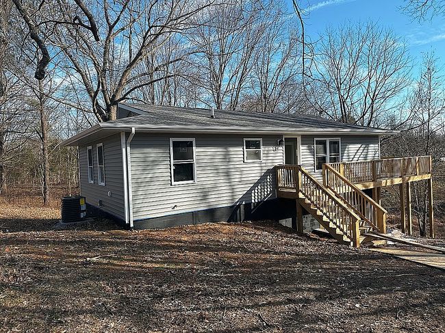 Image of 649 Old Drake Temperance Rd