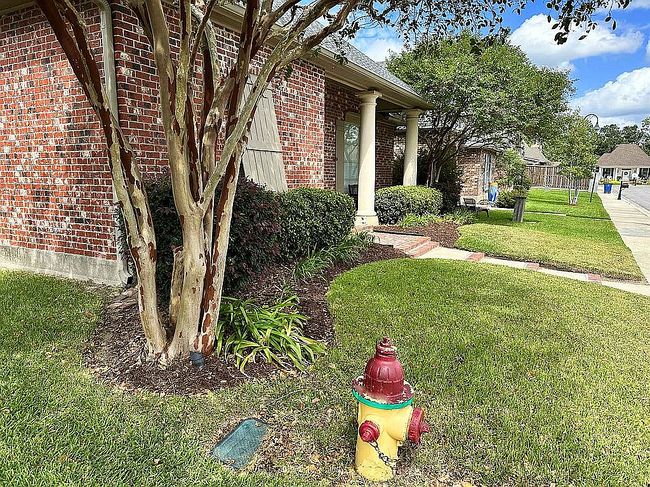 Additional photo 1 of property located at 106 Lakeshore Dr