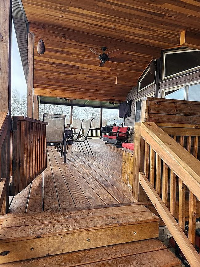 Additional photo 2 of property located at 561 Carriage Cove Rd