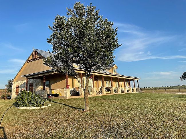 Photo of 8928 County Road 1232, Godley, TX