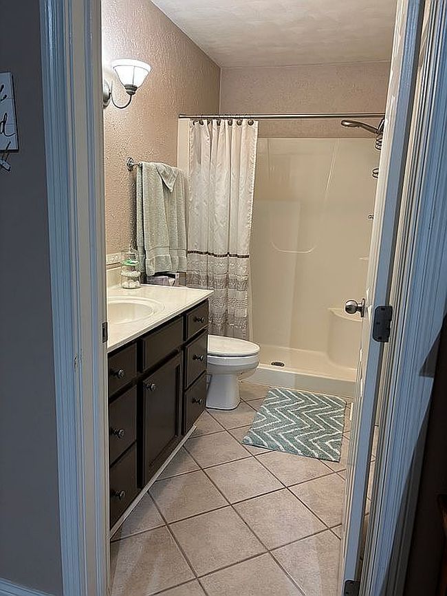 Additional photo 3 of property located at 14 Newport Ct