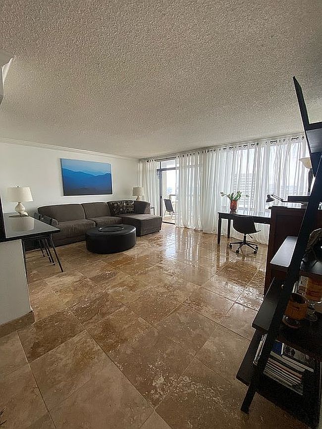 Photo of 450 W 7th St Apt 1409, Tulsa, OK
