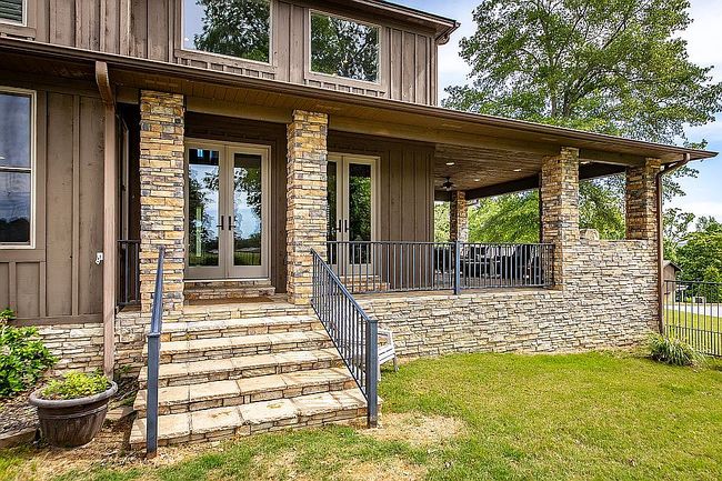 Image of 1025 Pointe One Cove Ln
