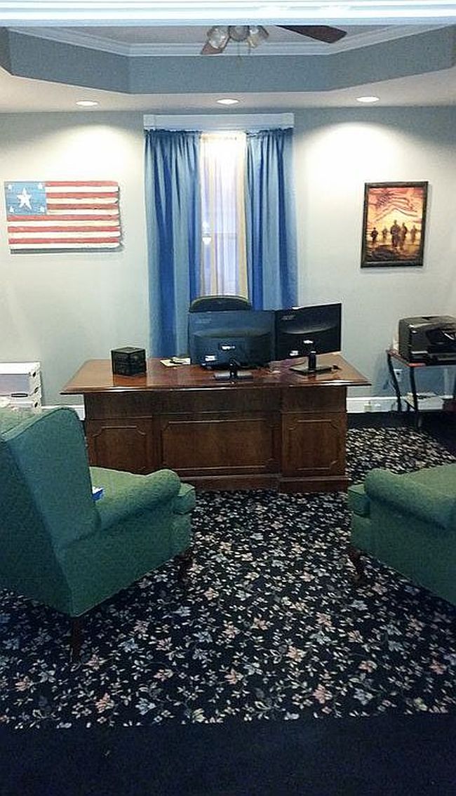 Image of 420 S 1st St