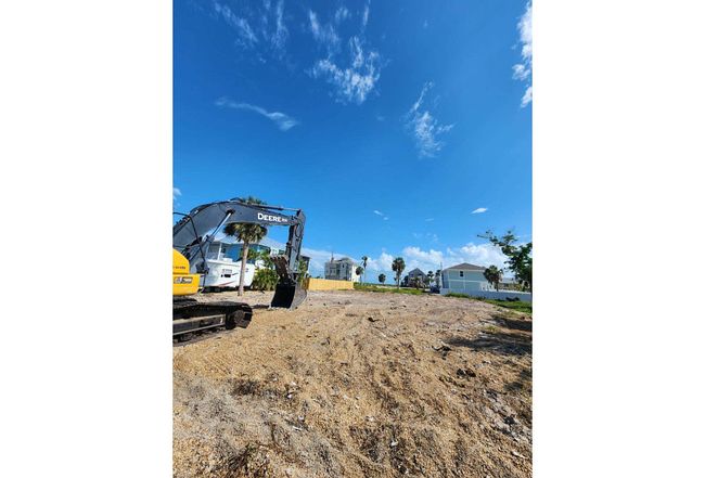 Image of 7910 Buccaneer Dr