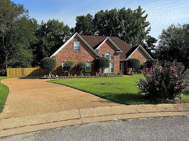 Photo of 15 Hearthwood Cv, Jackson, TN