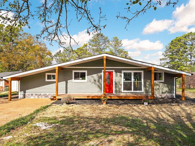 Preview of property located at 75 Elaine Cir