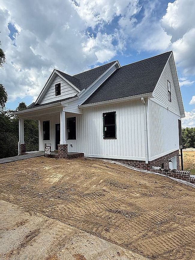 Additional photo 1 of property located at 200 Hood St