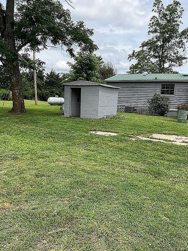 Photo of 11099 Highway 14 E, Big Flat, AR