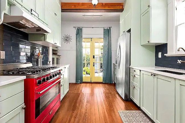 Preview of property located at 545 Wickes St
