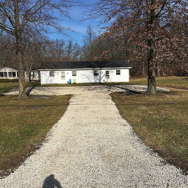 Photo of 18186 Mahoning Ave, Lake Milton, OH