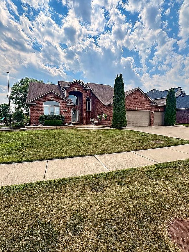 Photo of 51317 Hook Dr, Macomb, MI