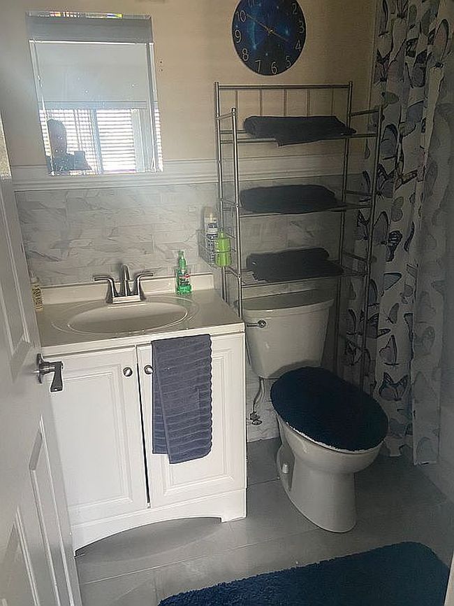 Additional photo 2 of property located at 94 Monaco Ct #B