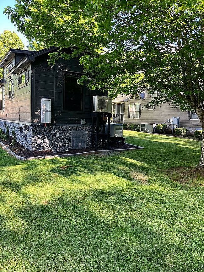 Photo of 121 Lazy Bear Trl, Andrews, NC