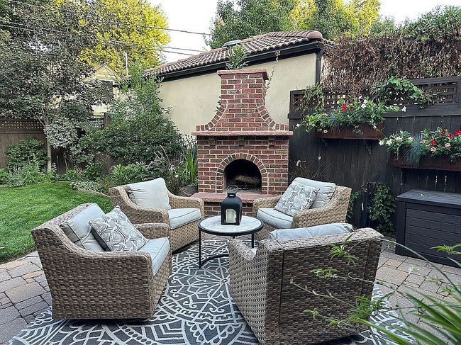 Additional photo 3 of property located at 1750 Jasmine St