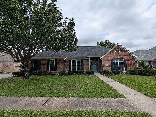Image of 6220 Gracemount Ln