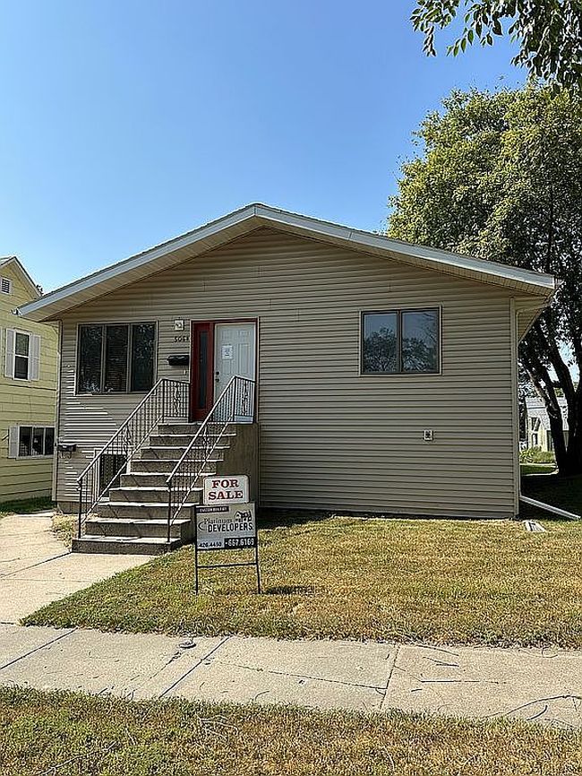 506 N 11th St, Bismarck, ND