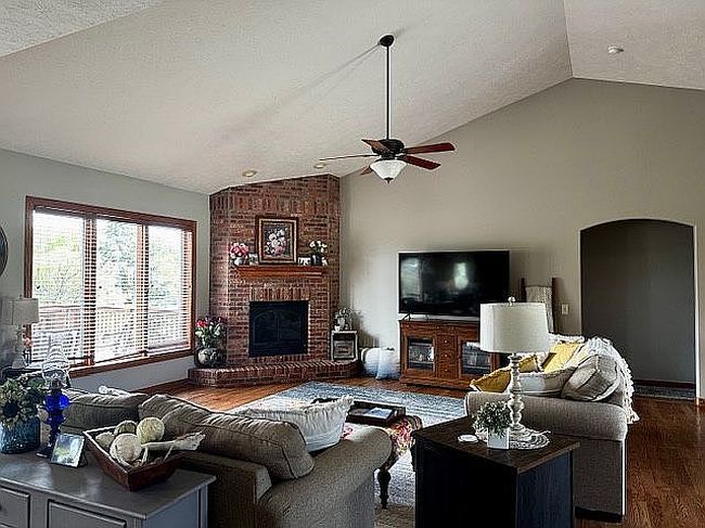 Photo of 30 Club Cir, Wahoo, NE
