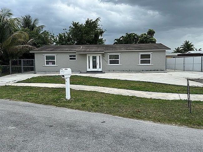 Image of 15560 Sw 307th St