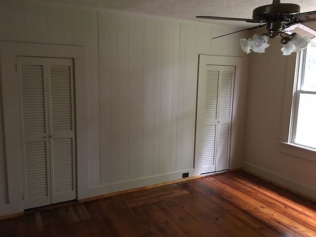 Photo of 323 Caldwell Ave, Mooresville, NC