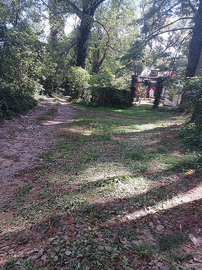 Photo of 2035 Garden Station Rd, Avondale, PA