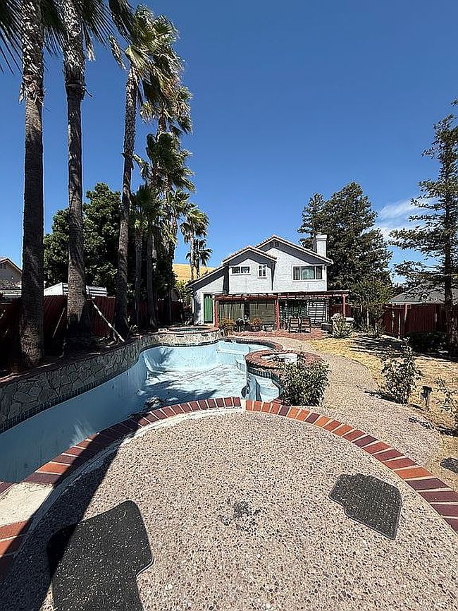 Photo of 4736 Woodbridge Way, Antioch, CA