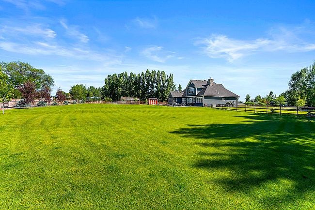 Photo of 1984 Robison Dr, Rexburg, ID
