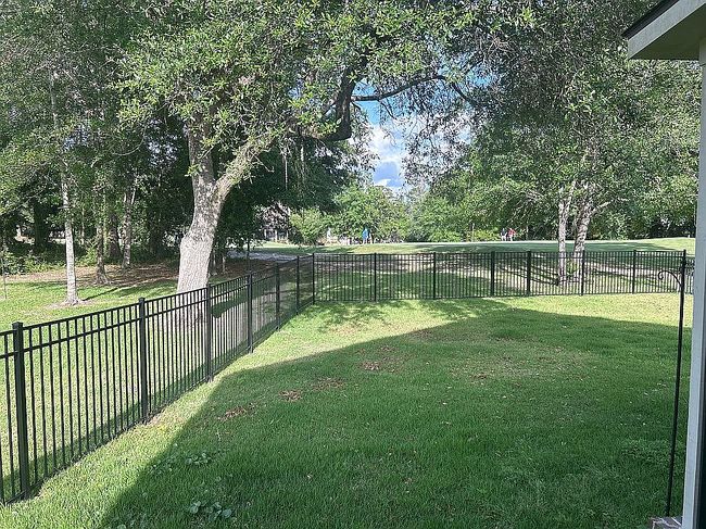 Image of 7368 N Aberdeen Dr