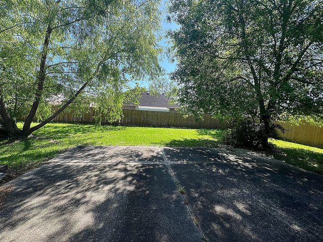 Image of 13012 Windcrest Ln