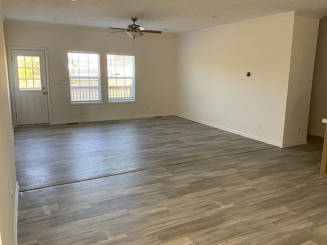 Additional photo 2 of property located at 136 Burleson Point