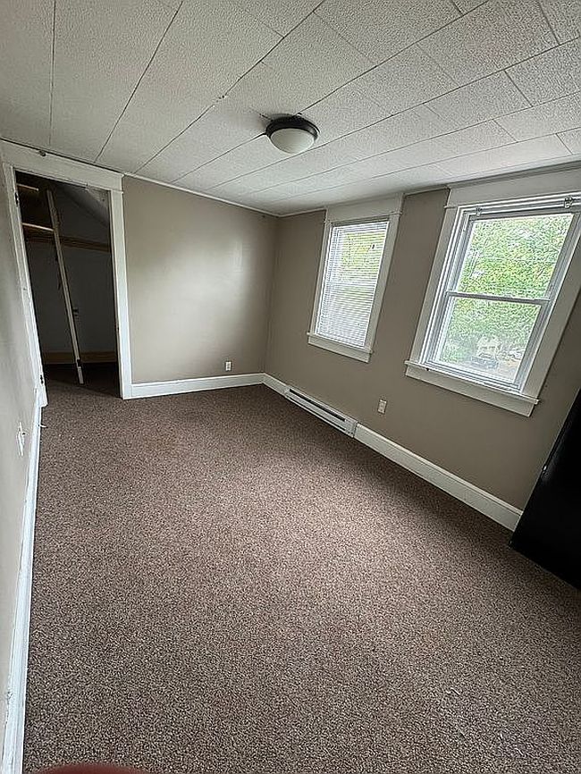 Image of 17 N Poplar St