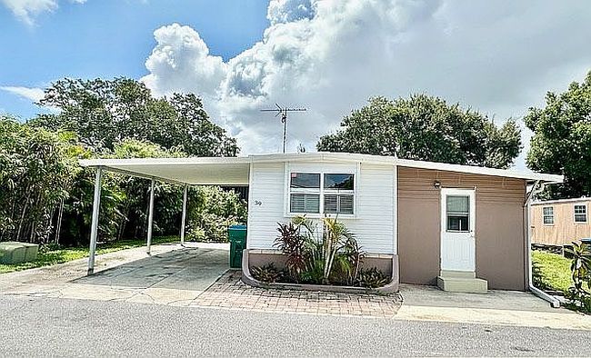 Image of 30700 Us Highway 19 N Lot 39